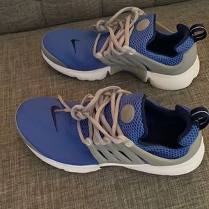 Nike Running Shoes Youth 7